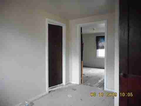 15702 Stansbury (26)_m.jpg